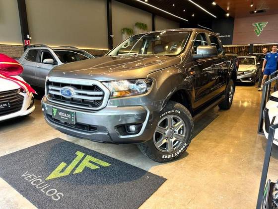 FORD RANGER 2.2 XLS 4X4 CD 16V DIESEL 4P AUTOMÁTICO